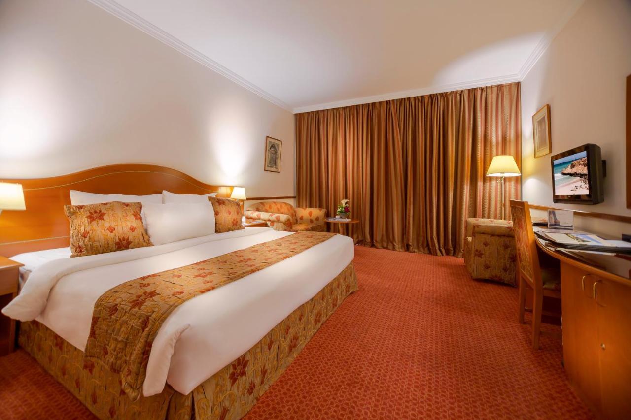 Golden Tulip Nizwa Hotel Exterior foto