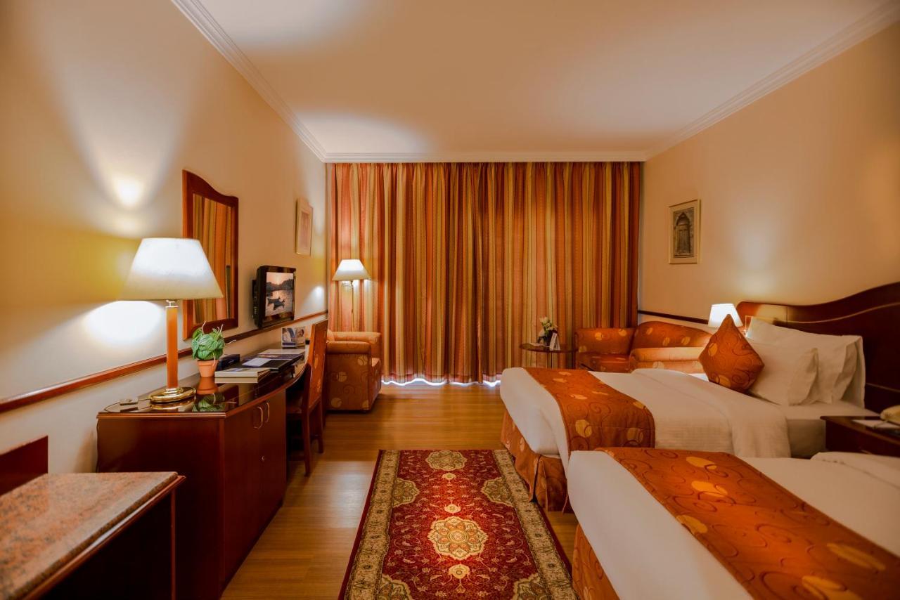 Golden Tulip Nizwa Hotel Exterior foto
