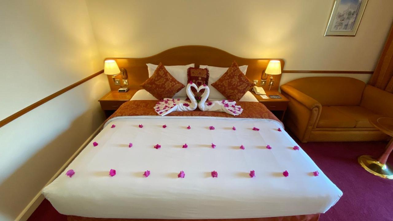 Golden Tulip Nizwa Hotel Exterior foto