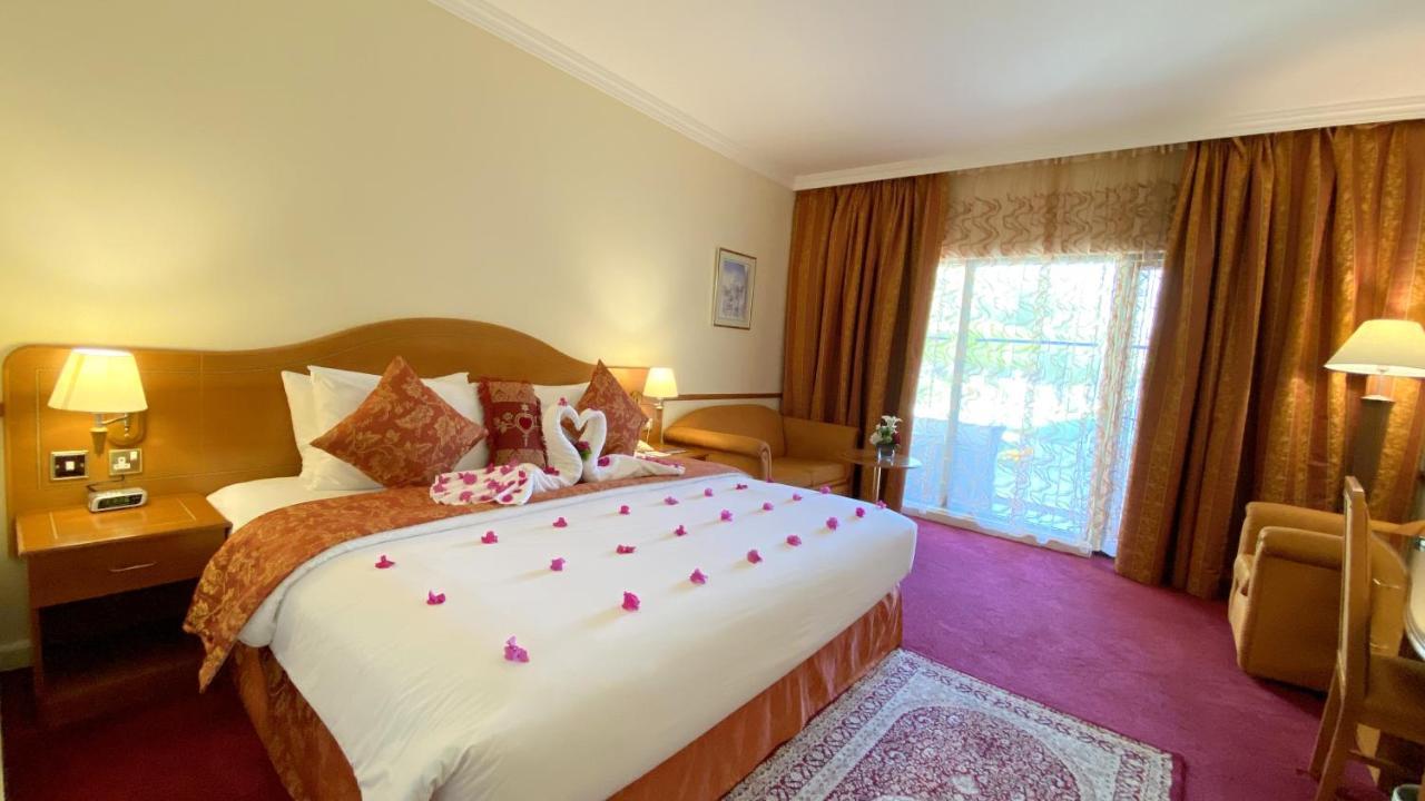 Golden Tulip Nizwa Hotel Exterior foto
