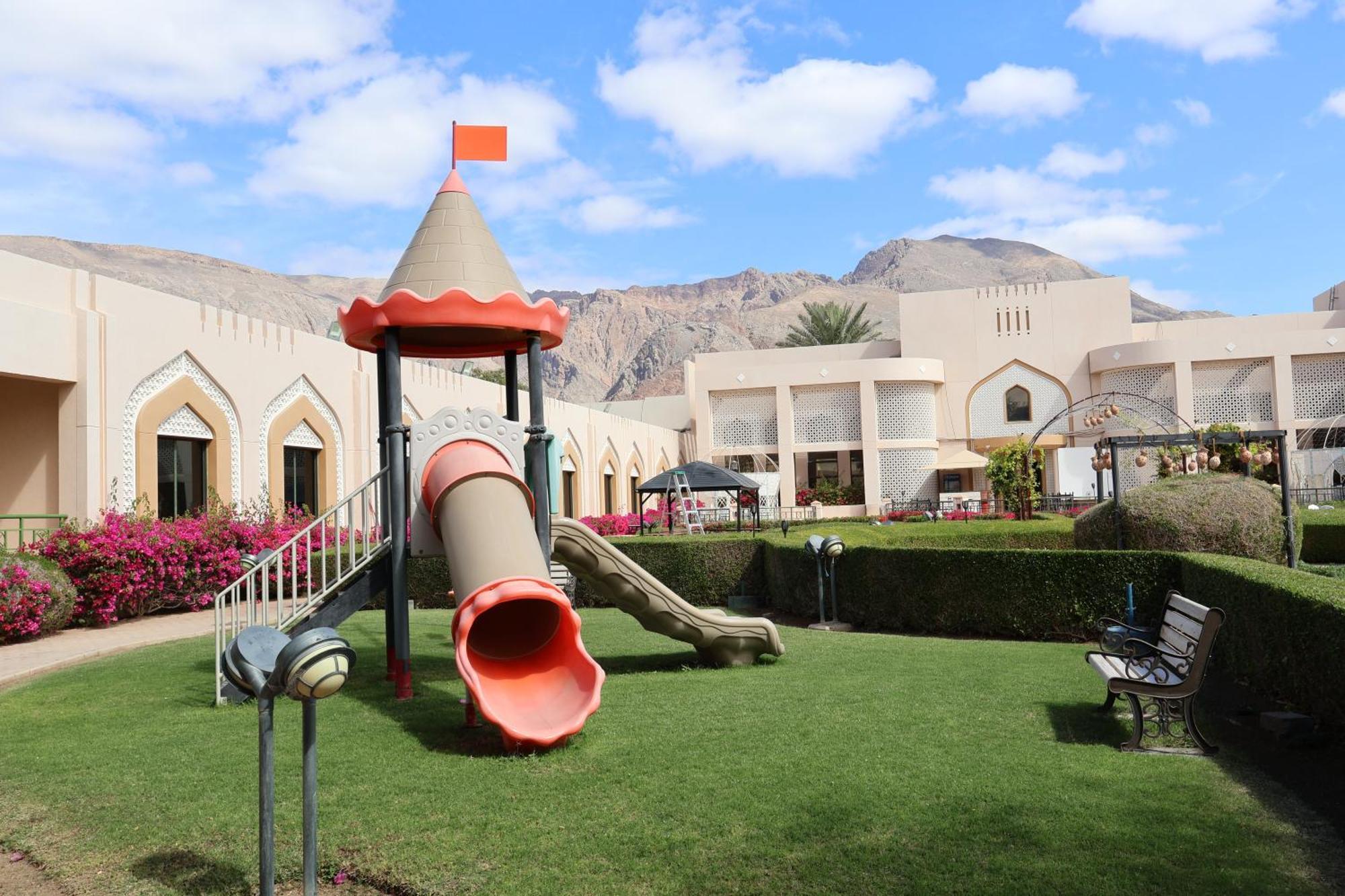 Golden Tulip Nizwa Hotel Exterior foto
