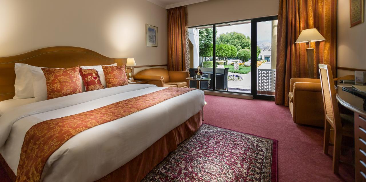 Golden Tulip Nizwa Hotel Exterior foto